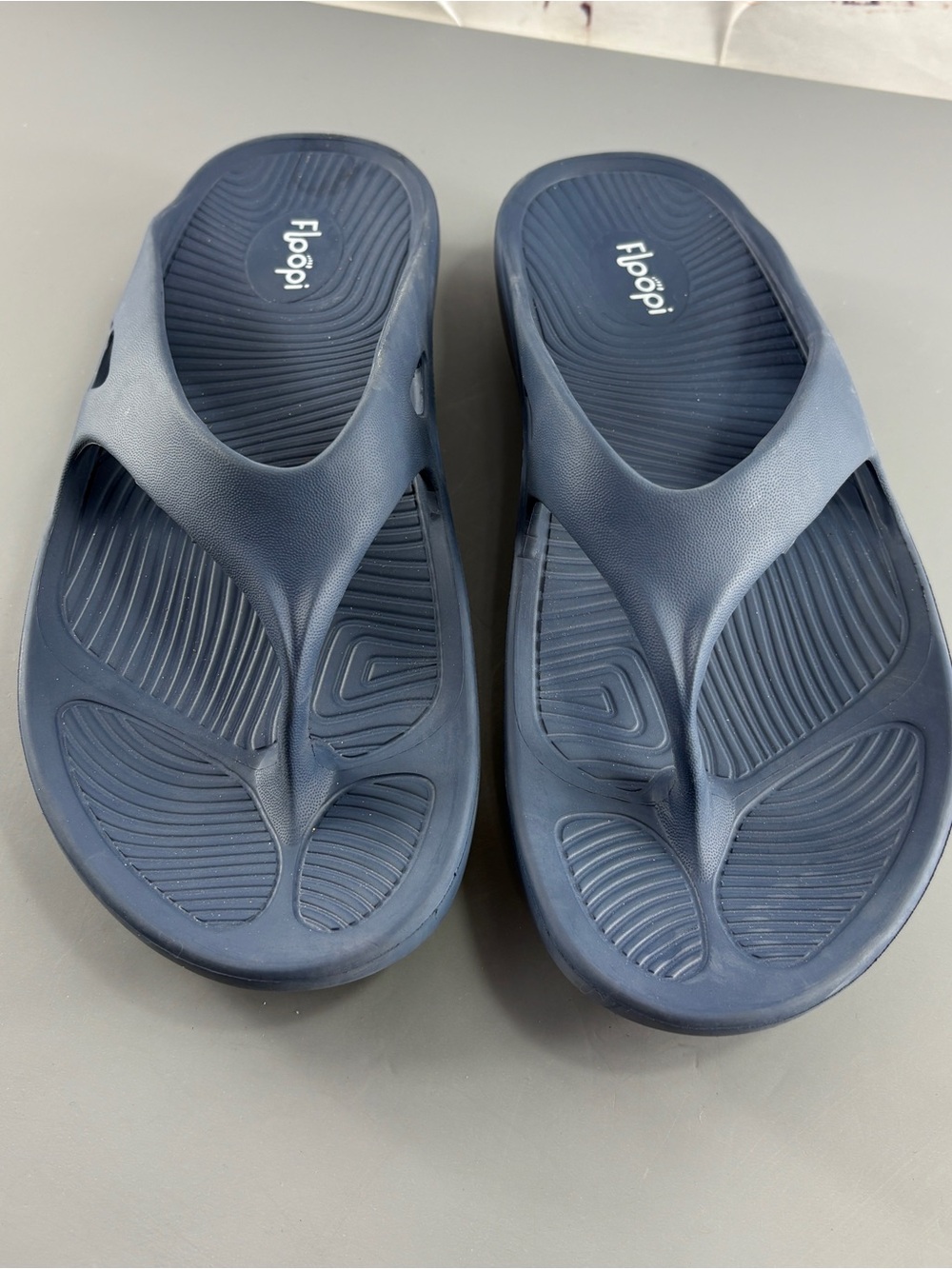Floopi Women’s Navy Blue Comfort Sandals 10